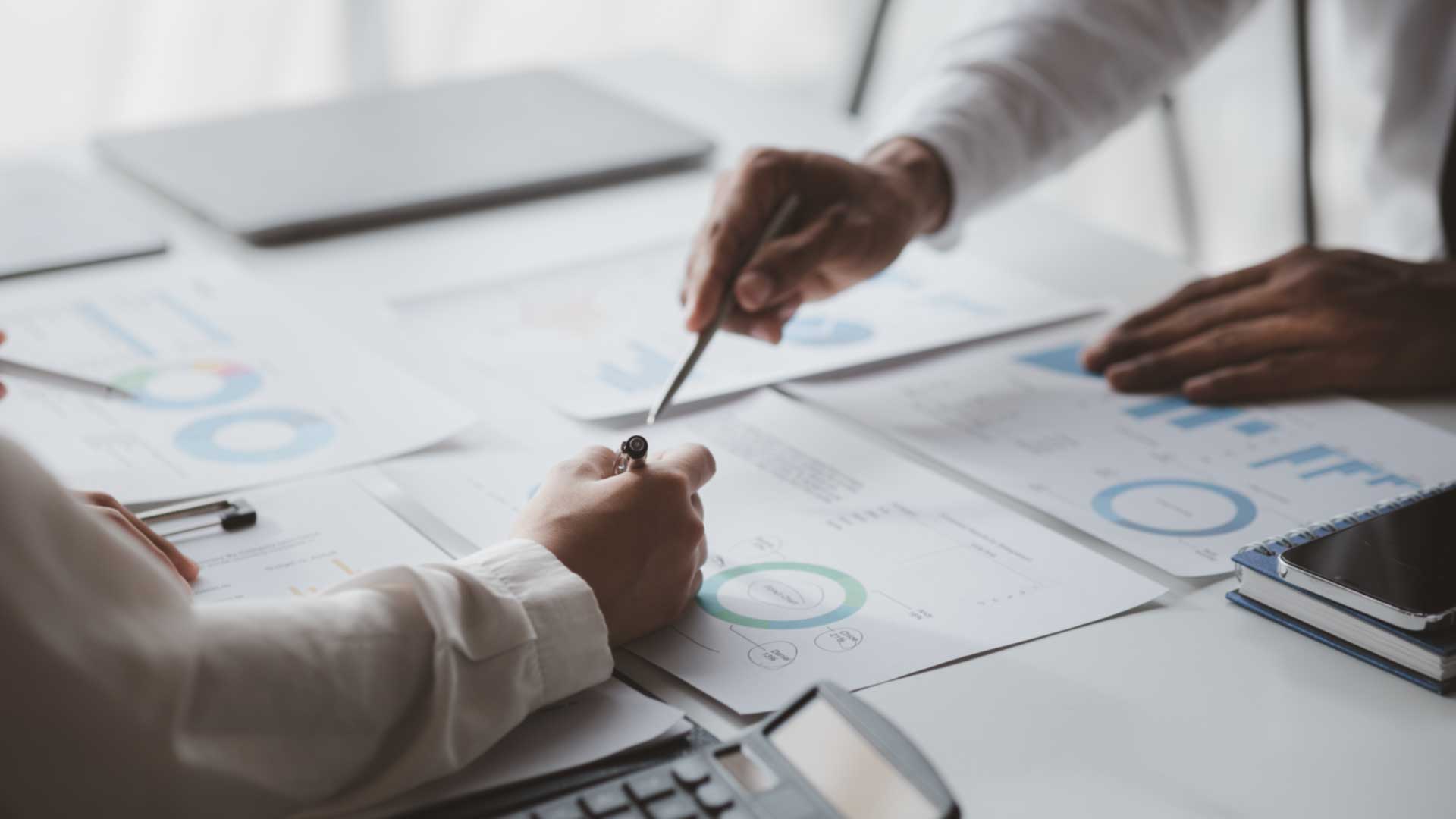 Audit interno: la checklist essenziale per garantire la conformità aziendale